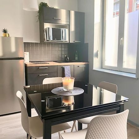 Van Gold - Appartement - Centre Ville Calais Bagian luar foto
